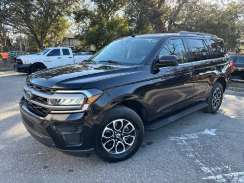 Photos of 2024 Ford Expedition XLT for sale in Seffner, FL at Evo Motors