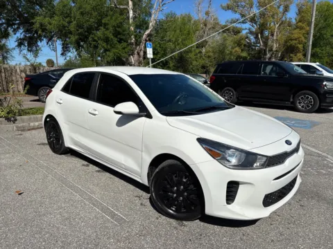 More photos of 2020 Kia Rio 5-Door S Hatchback at Evo Motors, FL