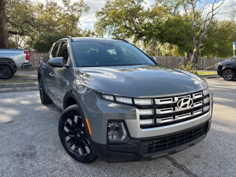 More photos of 2025 Hyundai Santa Cruz SEL Activity AWD w/LTHR. SUNR. at Evo Motors, FL