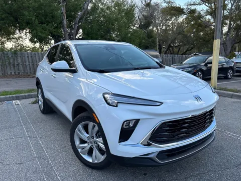 More photos of 2025 Buick Encore GX Preferred at Evo Motors, FL