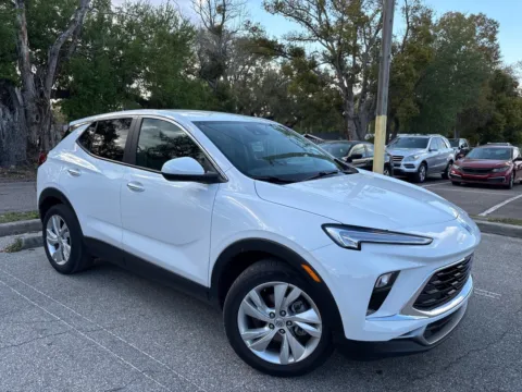 More photos of 2025 Buick Encore GX Preferred at Evo Motors, FL