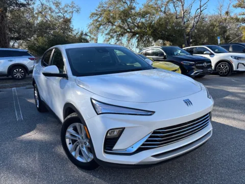 More photos of 2025 Buick Envista Preferred at Evo Motors, FL