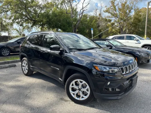 More photos of 2025 Jeep Compass Latitude 4WD at Evo Motors, FL
