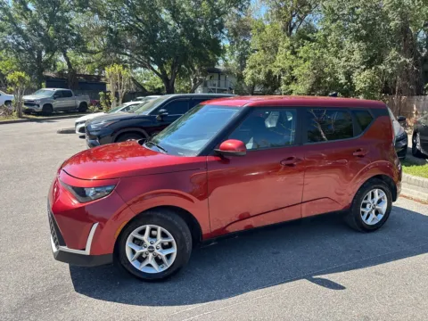 Another view of 2023 Kia Soul LX for sale in Seffner, FL at Evo Motors