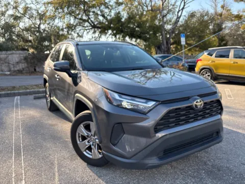 More photos of 2022 Toyota RAV4 XLE w/CONVENIENCE PKG. SUNROOF. at Evo Motors, FL