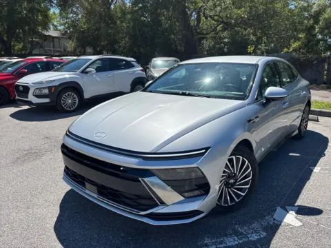 Black 2025 Hyundai Sonata Hybrid SEL for sale in Seffner, FL