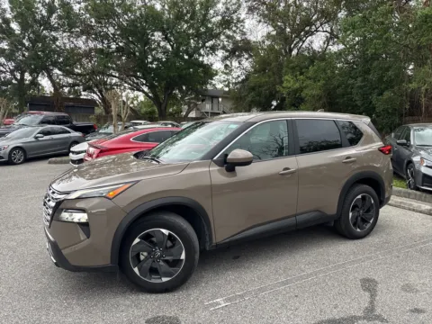 Another view of 2025 Nissan Rogue SV AWD for sale in Seffner, FL at Evo Motors