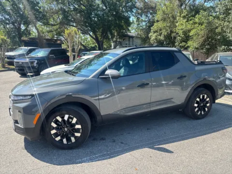 Another view of 2026 Hyundai Santa Cruz SEL W/ LTHR & NAV for sale in Seffner, FL at Evo Motors