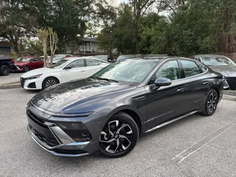 Photos of 2025 Hyundai Sonata SEL for sale in Seffner, FL at Evo Motors