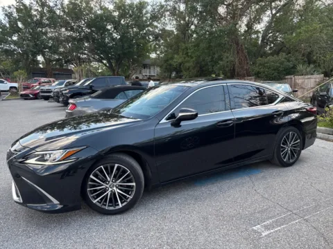 Another view of 2022 Lexus ES 350 W/PREMIUM & NAVI PKG. PANO SUNROOF. BIG DISPLAY for sale in Seffner, FL at Evo Motors