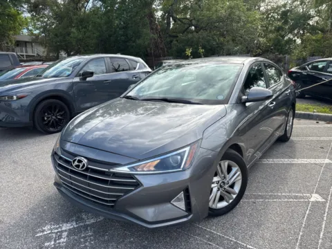 Black 2019 Hyundai Elantra SEL for sale in Seffner, FL