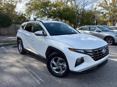 More photos of 2023 Hyundai Tucson SEL at Evo Motors, FL
