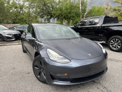 More photos of 2019 Tesla Model 3 Standard Range Plus at Evo Motors, FL