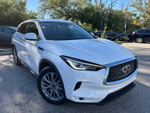 More photos of 2023 INFINITI QX50 PURE at Evo Motors, FL