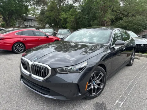 Gray 2024 BMW i5 eDrive40 w/PREMIUM PKG. for sale in Seffner, FL