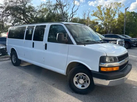 More photos of 2020 Chevrolet Express Passenger LT at Evo Motors, FL