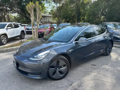Photos of 2020 Tesla Model 3 Long Range for sale in Seffner, FL at Evo Motors