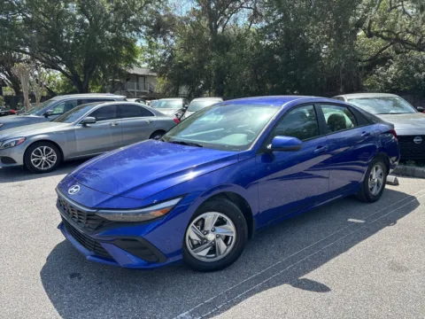 Photos of 2025 Hyundai Elantra SE for sale in Seffner, FL at Evo Motors