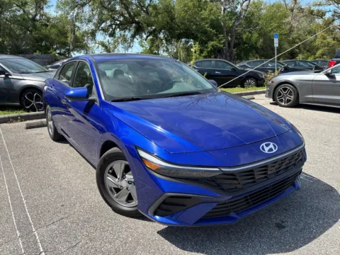 More photos of 2025 Hyundai Elantra SE at Evo Motors, FL