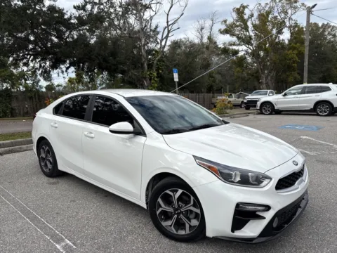 More photos of 2020 Kia Forte LXS at Evo Motors, FL