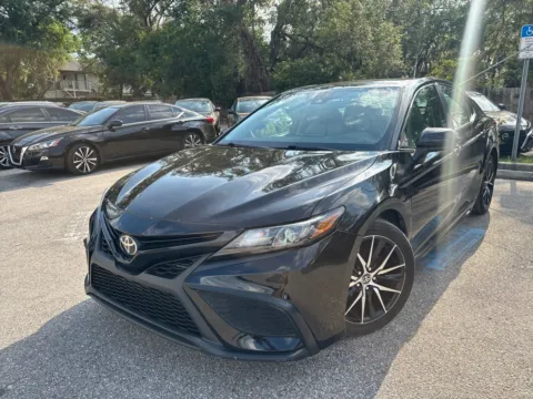 Green 2021 Toyota Camry SE for sale in Seffner, FL