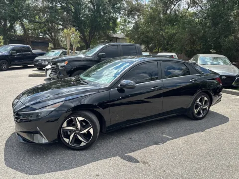 More photos of 2021 Hyundai Elantra SEL w/Conv. & Prem. Pkg. * SUNROOF * BOSE * WHEELS * at Evo Motors, FL