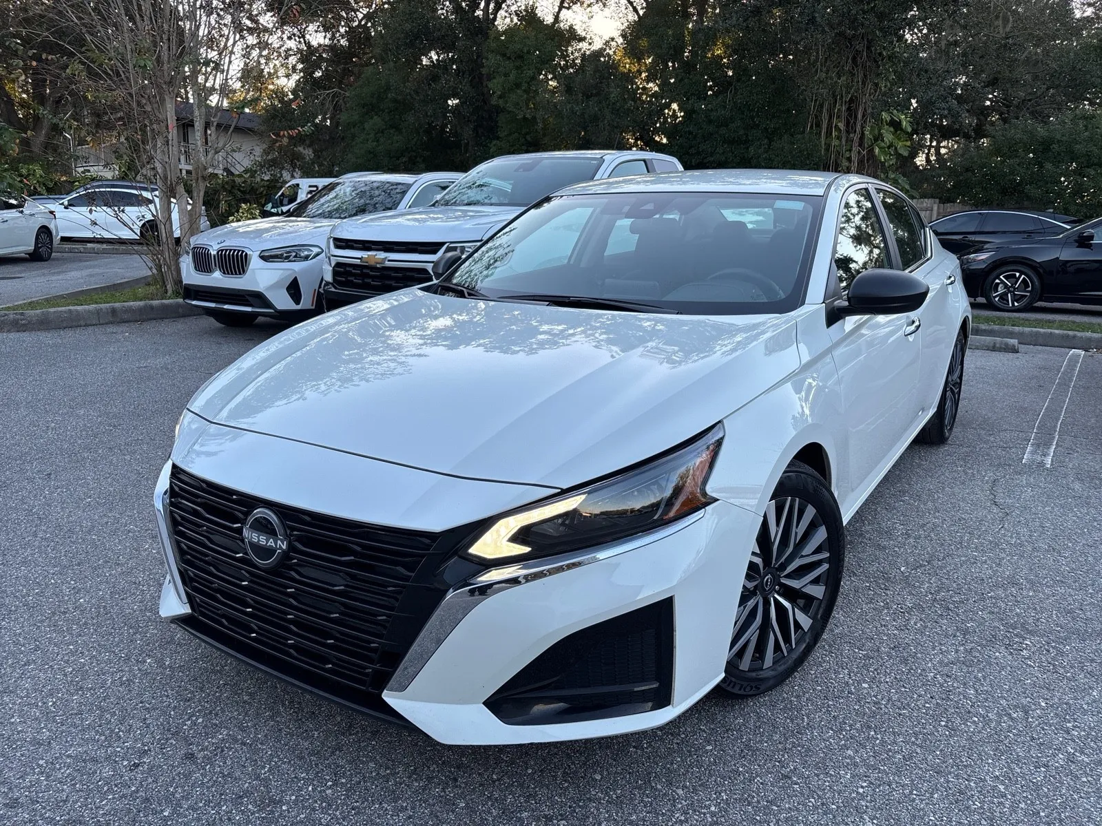 White 2025 Nissan Altima SV for sale in Seffner, FL