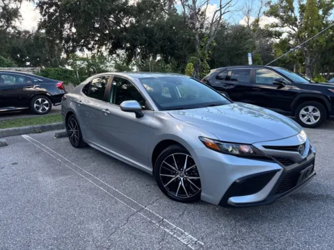 More photos of 2024 Toyota Camry SE at Evo Motors, FL