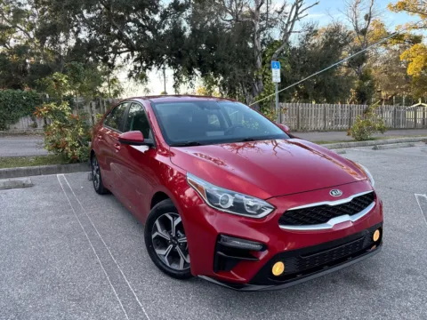 More photos of 2020 Kia Forte LXS at Evo Motors, FL