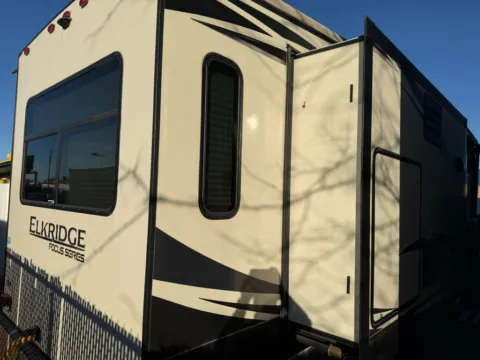 Another view of 2020 Heartland Elkridge Focus 290RS for sale in Boise, ID at MASS Motors Fairview Used Car Dealership