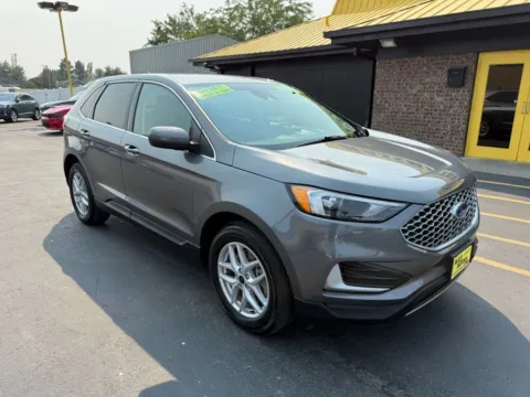 Photos of 2024 Ford Edge SEL Sport Utility 4D for sale in Boise, ID at MASS Motors Fairview Used Car Dealership