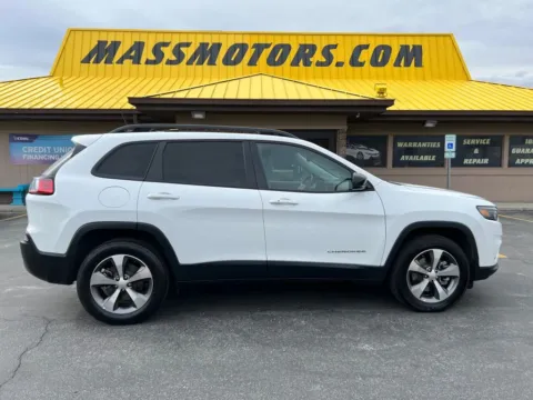 White 2022 Jeep Cherokee Limited Sport Utility 4D for sale in Boise, ID
