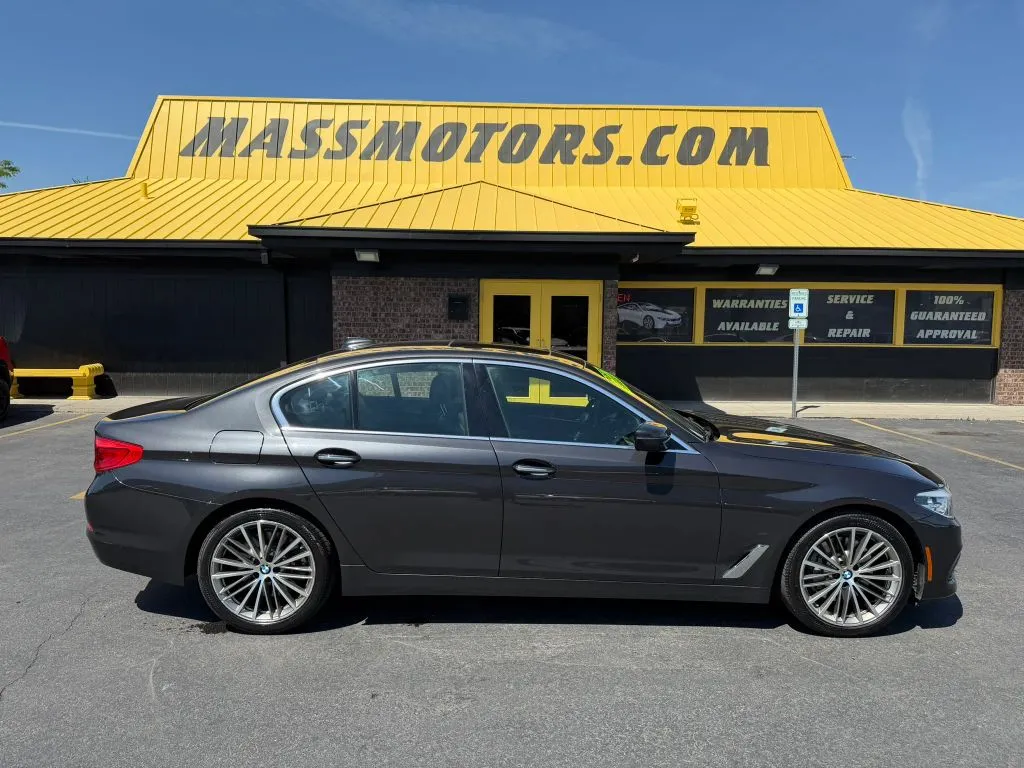 2018 BMW 5 Series 540i Sedan's photo