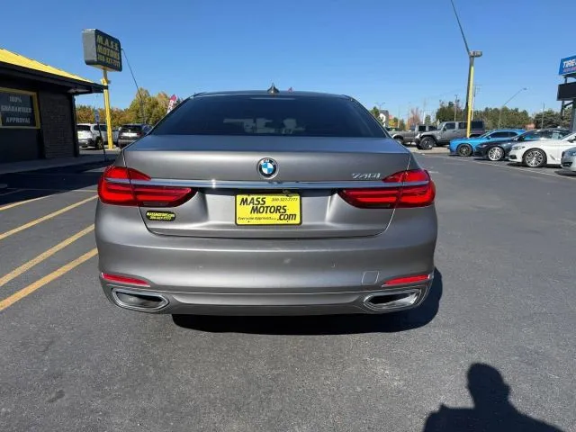 2019 BMW 7 Series 740i - Photo 7