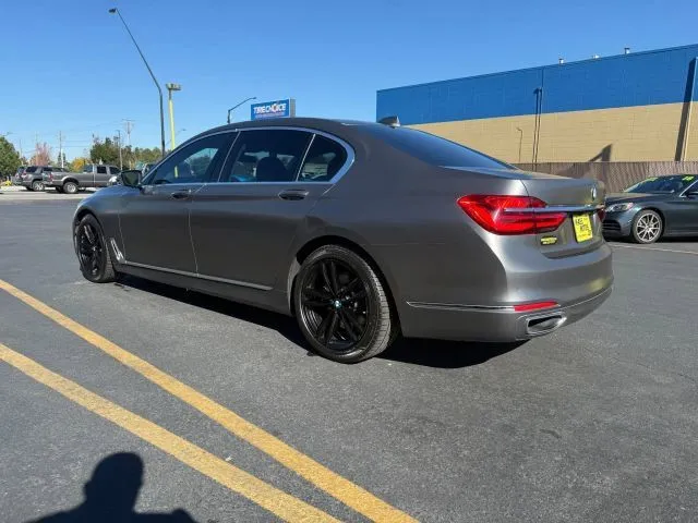 2019 BMW 7 Series 740i - Photo 6