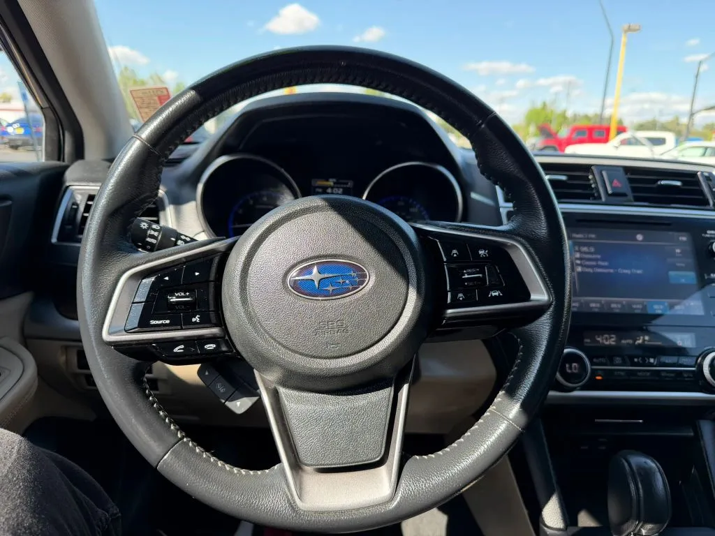 Subaru Outback photo 14