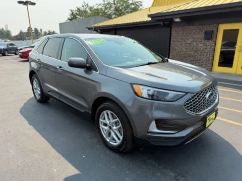 Photos of 2024 Ford Edge SEL for sale in Boise, ID at MASS Motors Fairview Used Car Dealership