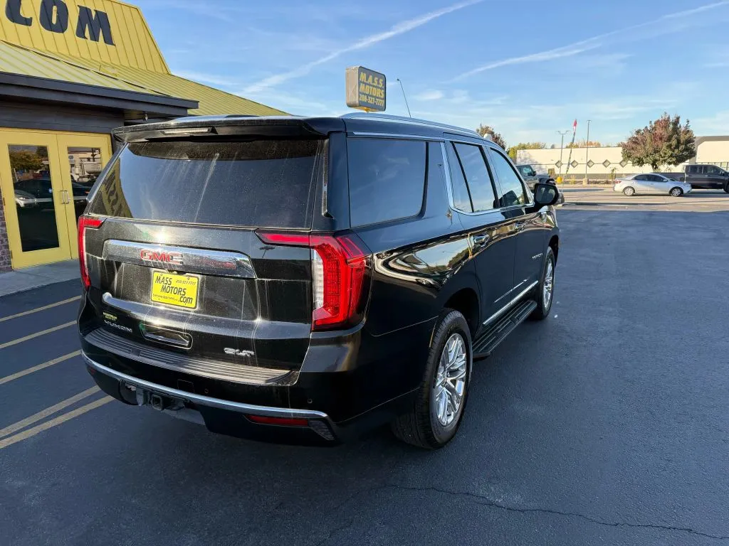 2021 GMC Yukon SLT - Photo 8