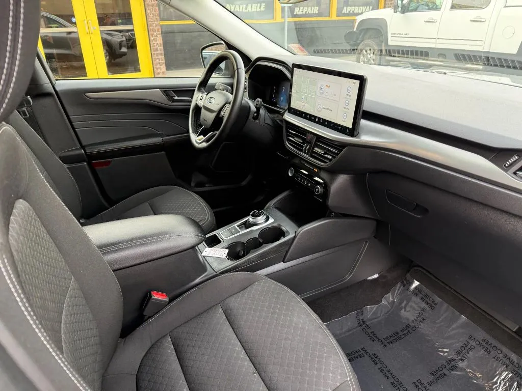 2024 Ford Escape Active - Photo 11