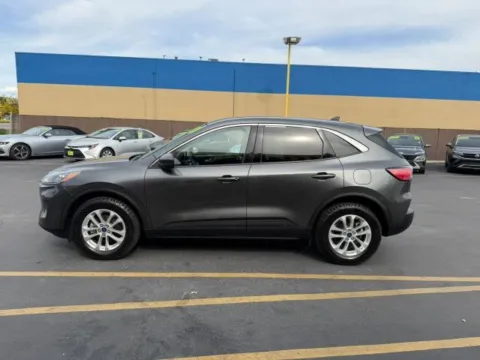More photos of 2020 Ford Escape SE at MASS Motors Fairview Used Car Dealership, ID