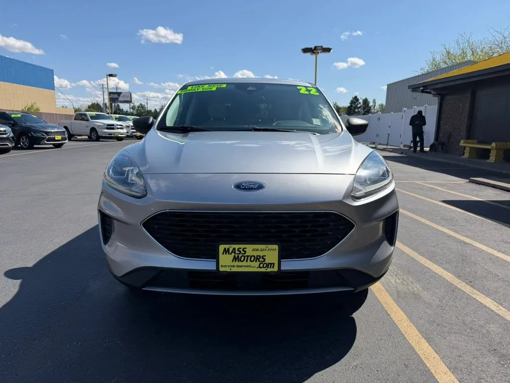 Ford Escape photo 3