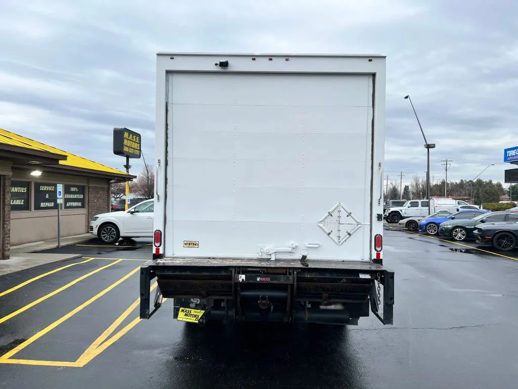 Ford F-450 photo 7