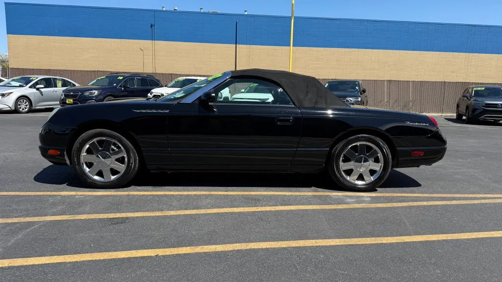 Ford Thunderbird photo 5