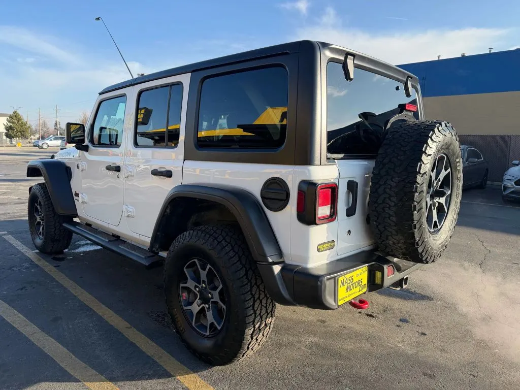 Jeep Wrangler photo 6