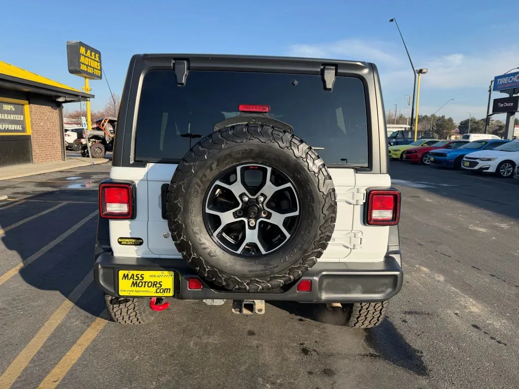 Jeep Wrangler photo 7