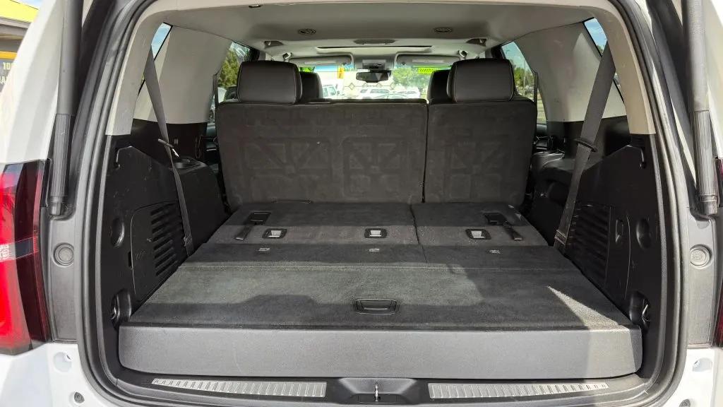 Chevrolet Tahoe photo 14