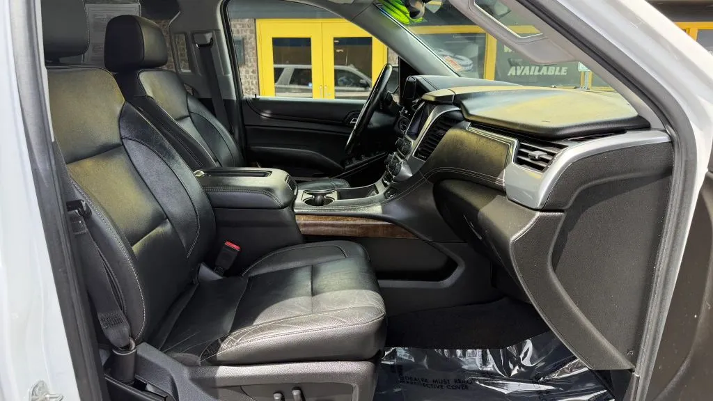 Chevrolet Tahoe photo 11