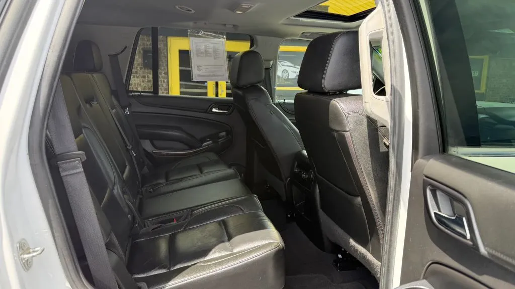 Chevrolet Tahoe photo 12