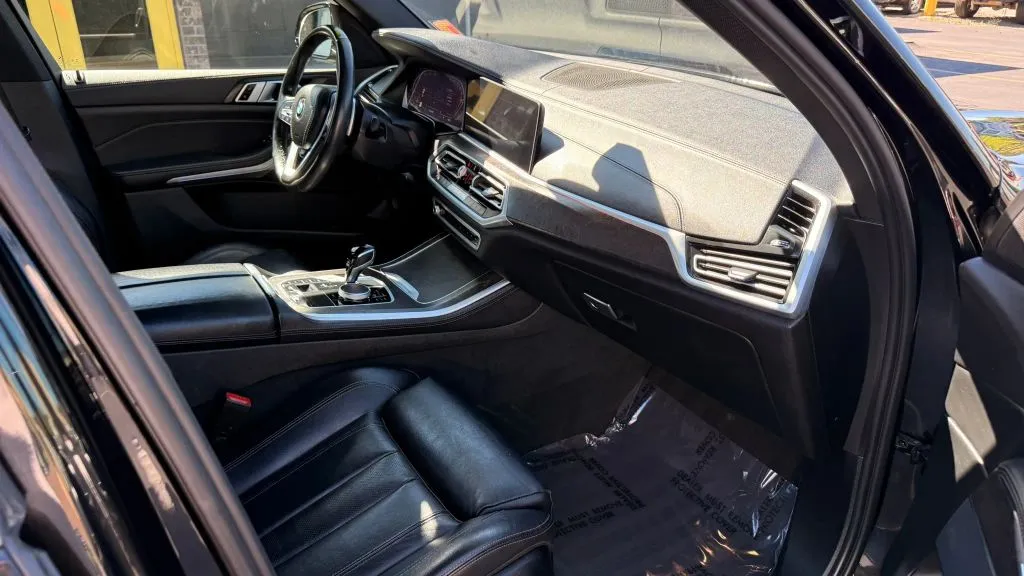 BMW X5 photo 13