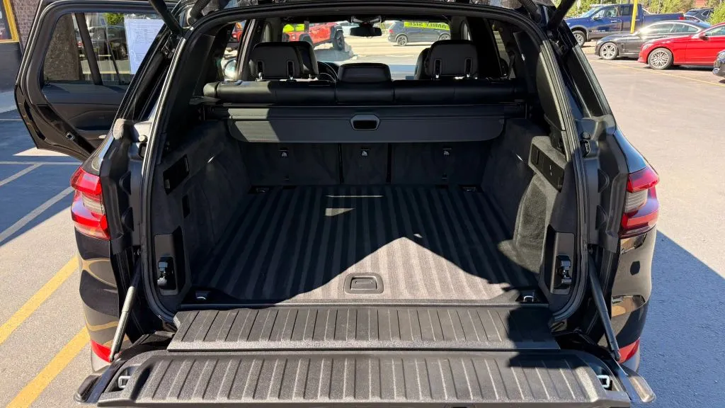 BMW X5 photo 11